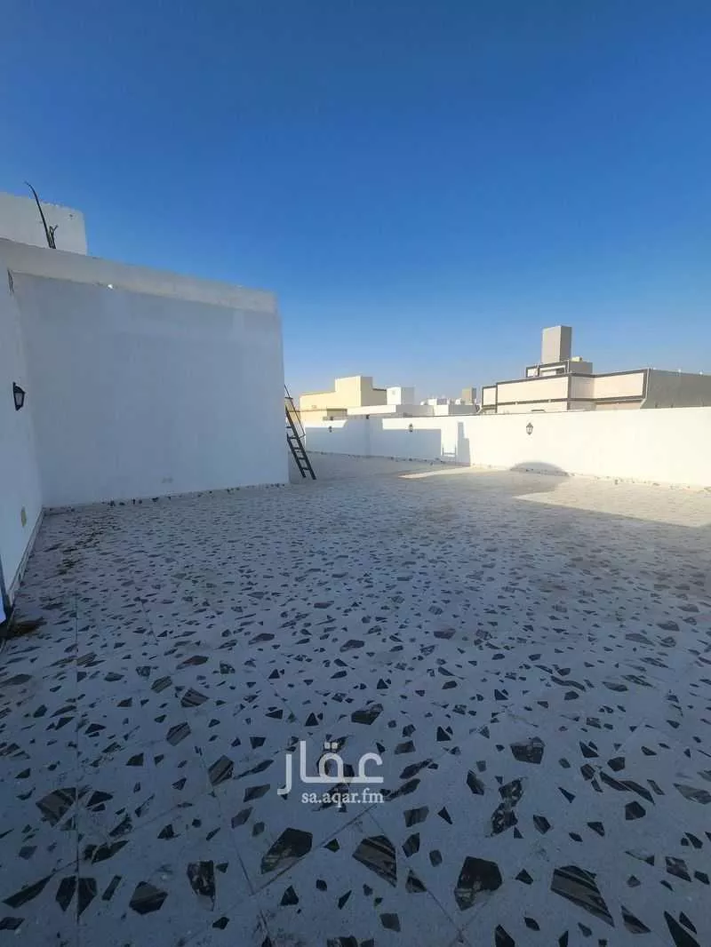 فيلا 5 غرف في الياقوت 25