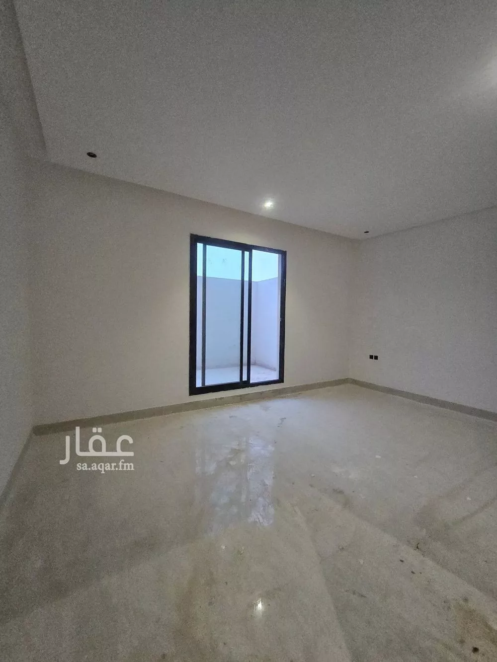 5 bedroom floor in Tuwaiq 11