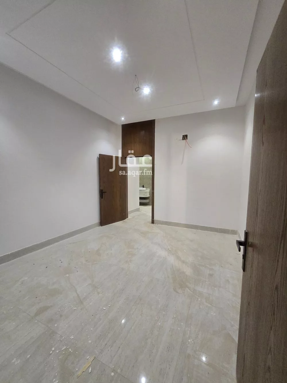 5 bedroom floor in Tuwaiq 5