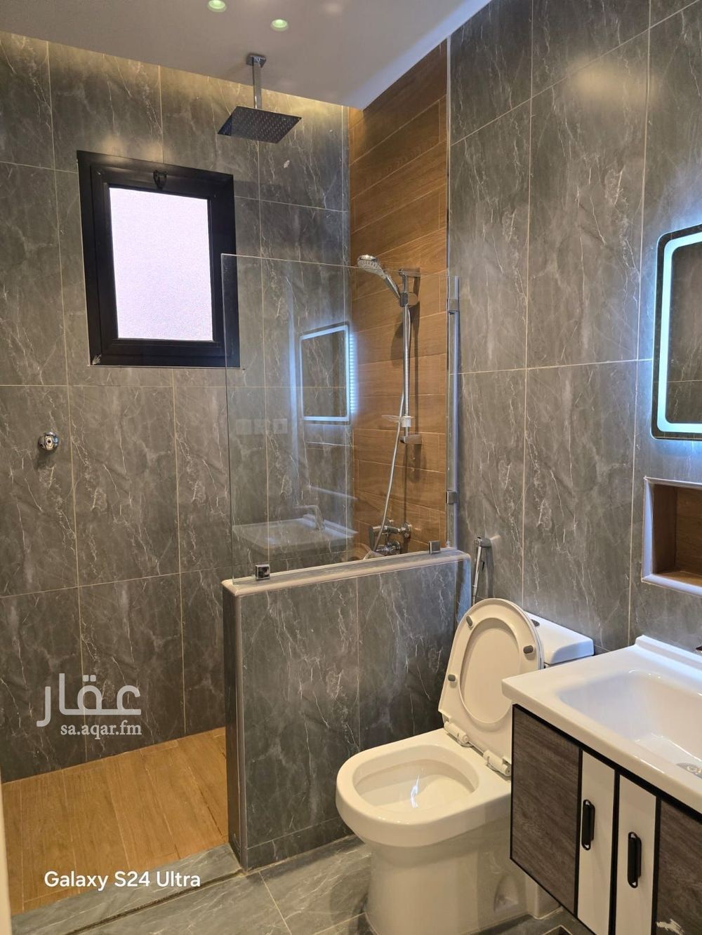 4 bedroom apartment in Al Nuzhah, Jeddah 3