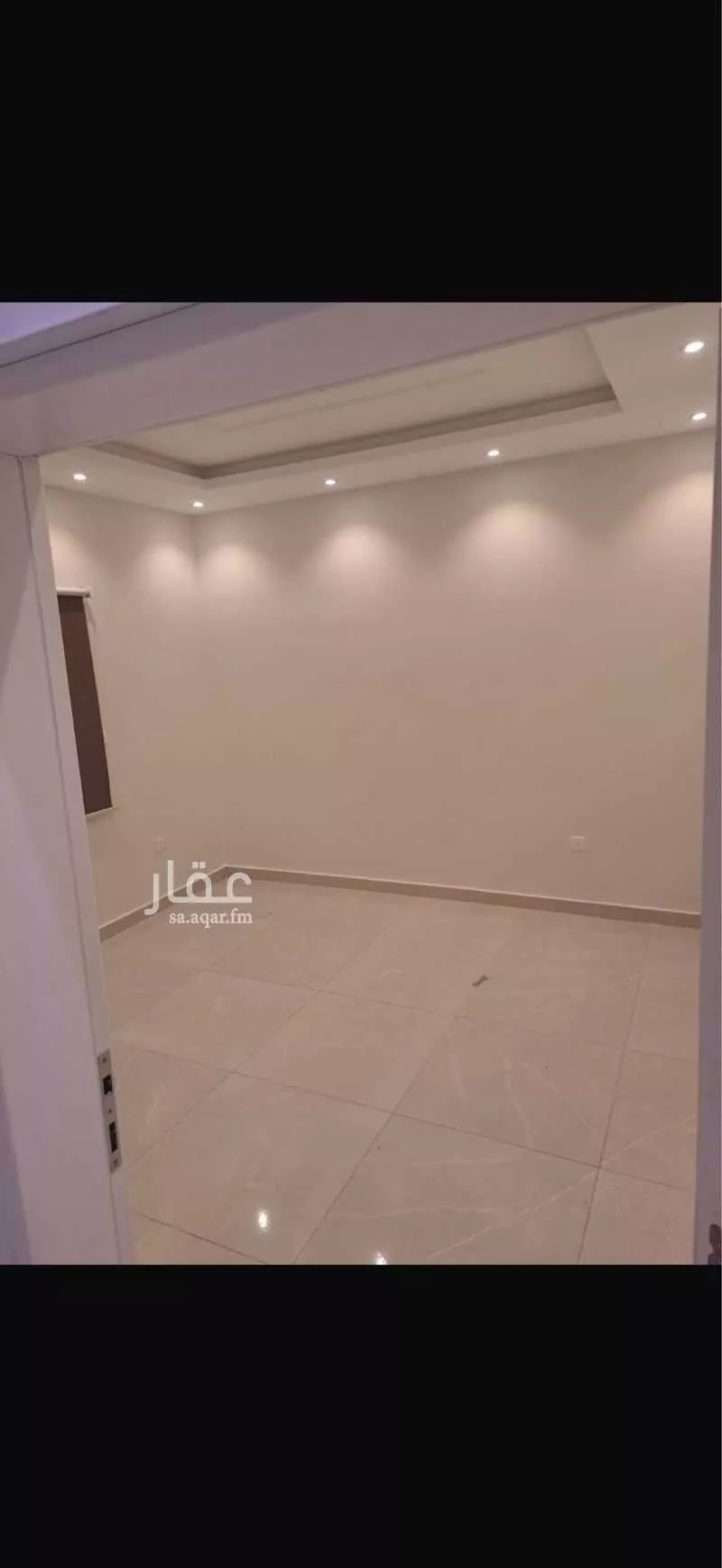 فيلا 4 غرف في الياقوت 12