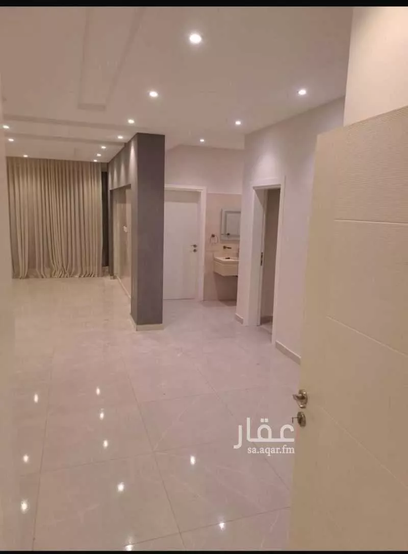 فيلا 4 غرف في الياقوت 4