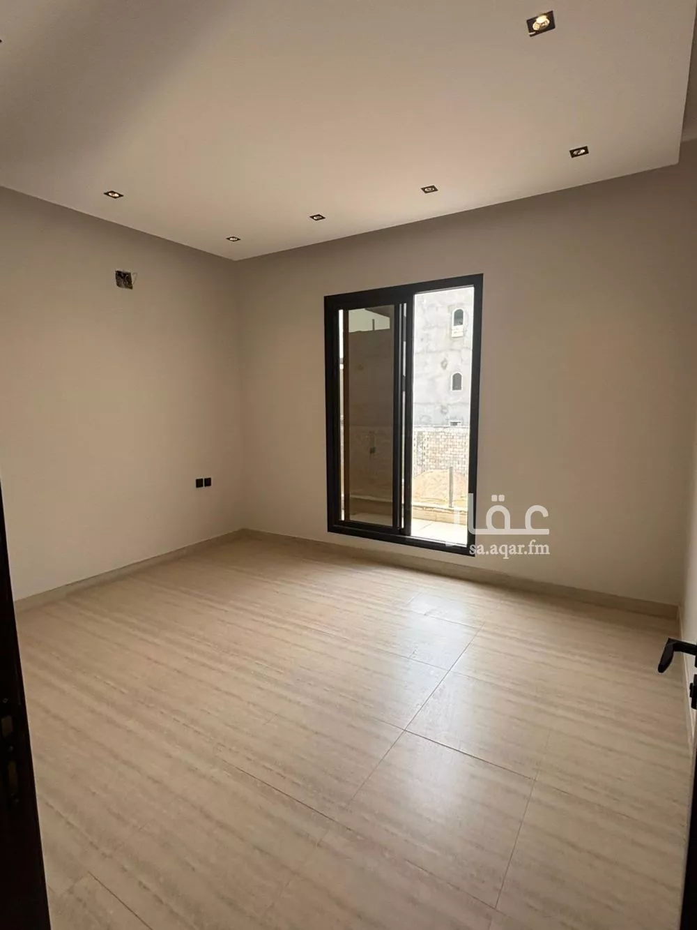 4 bedroom floor in Al Aridh 3