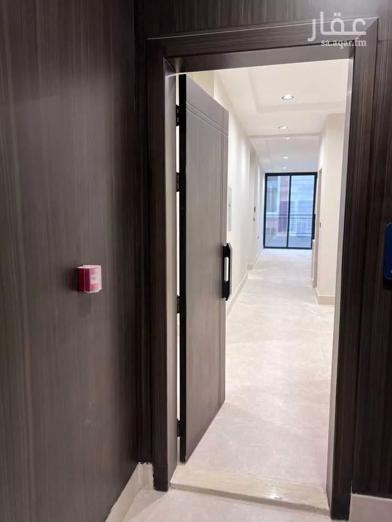 5 bedroom apartment in Dana Al Shamaliah 2