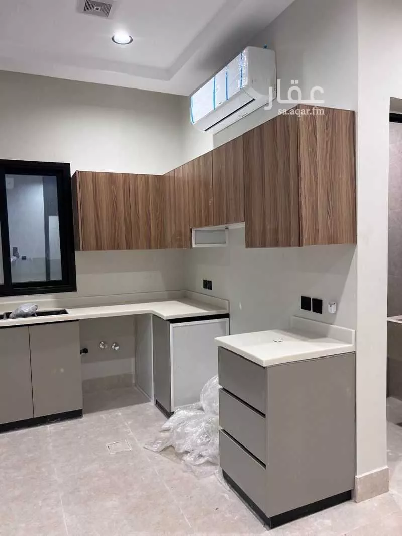 5 bedroom apartment in Dana Al Shamaliah 11