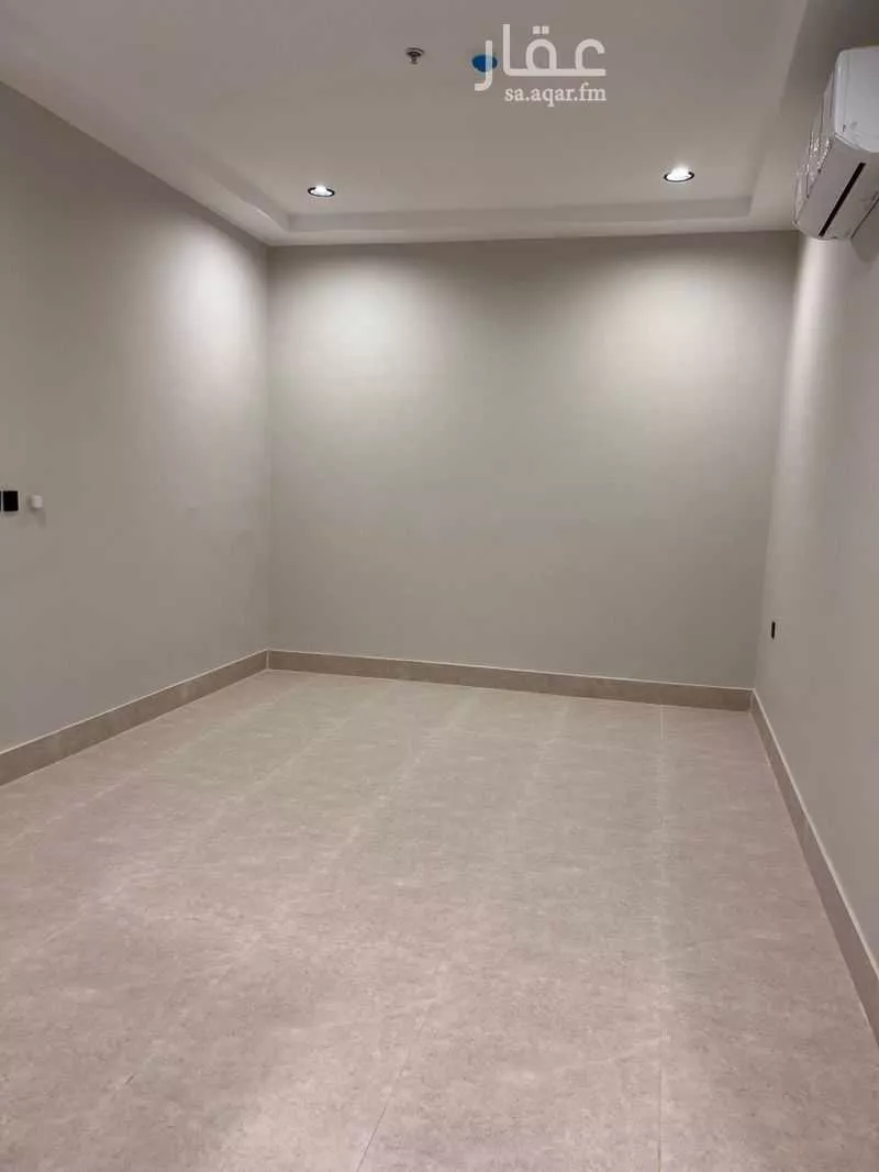 5 bedroom apartment in Dana Al Shamaliah 4