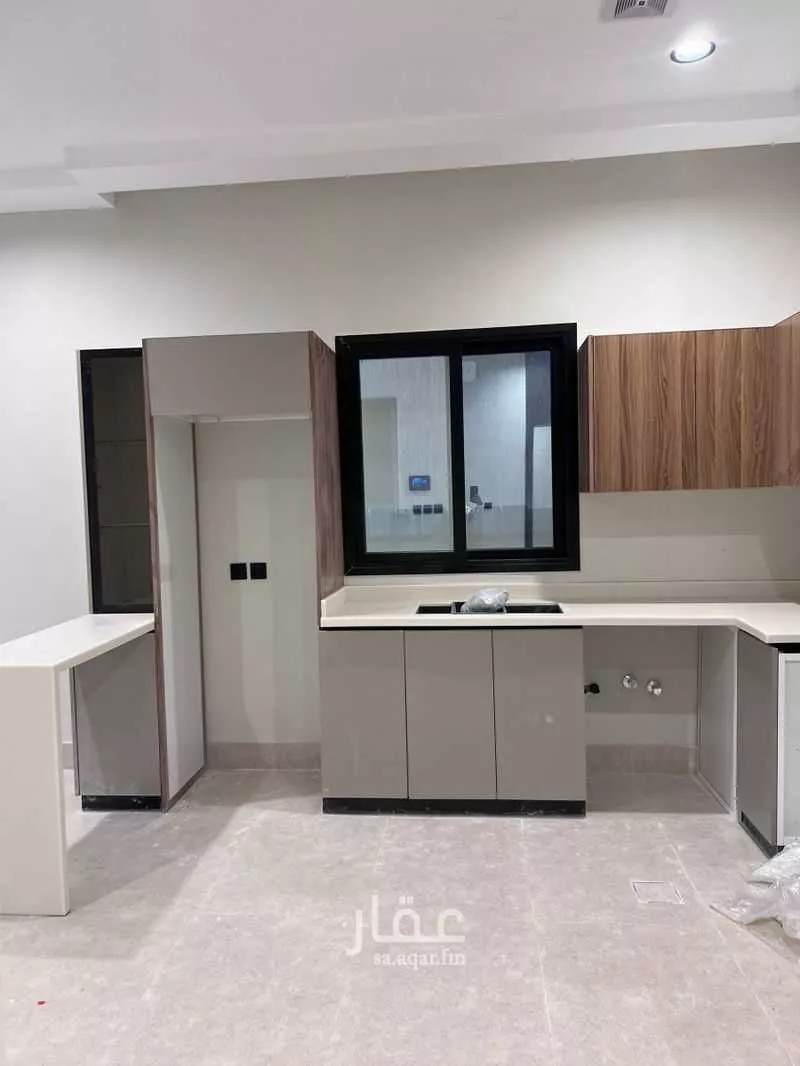 5 bedroom apartment in Dana Al Shamaliah 10
