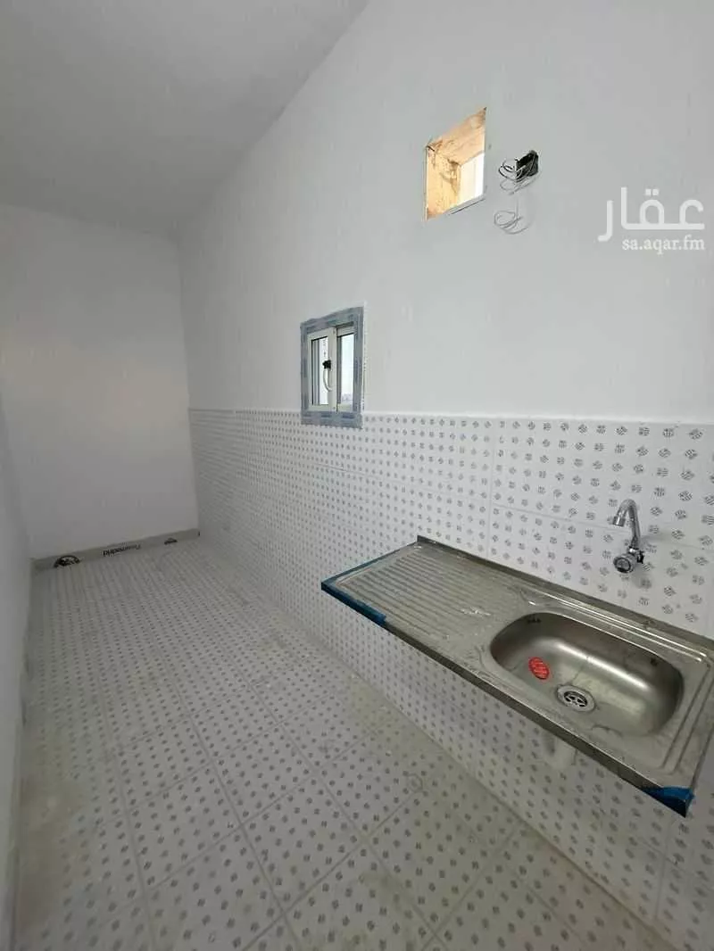 2 bedroom apartment in Al Thaghr 5