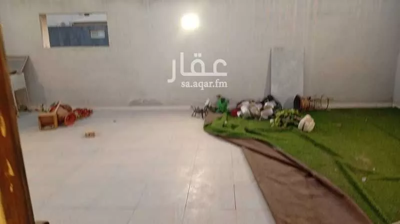 4 bedroom apartment in Umm Al Silm 5