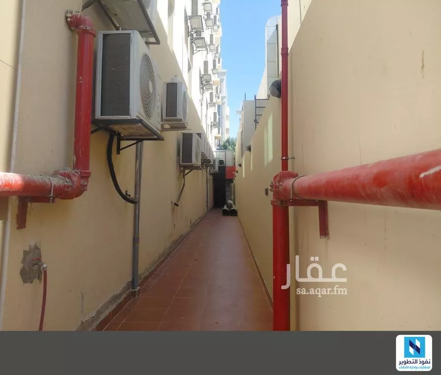 عمارة 1048 م² في المروة 11