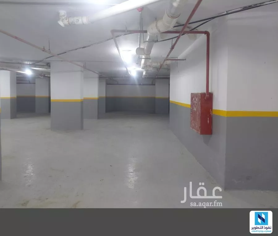 عمارة 1048 م² في المروة 7