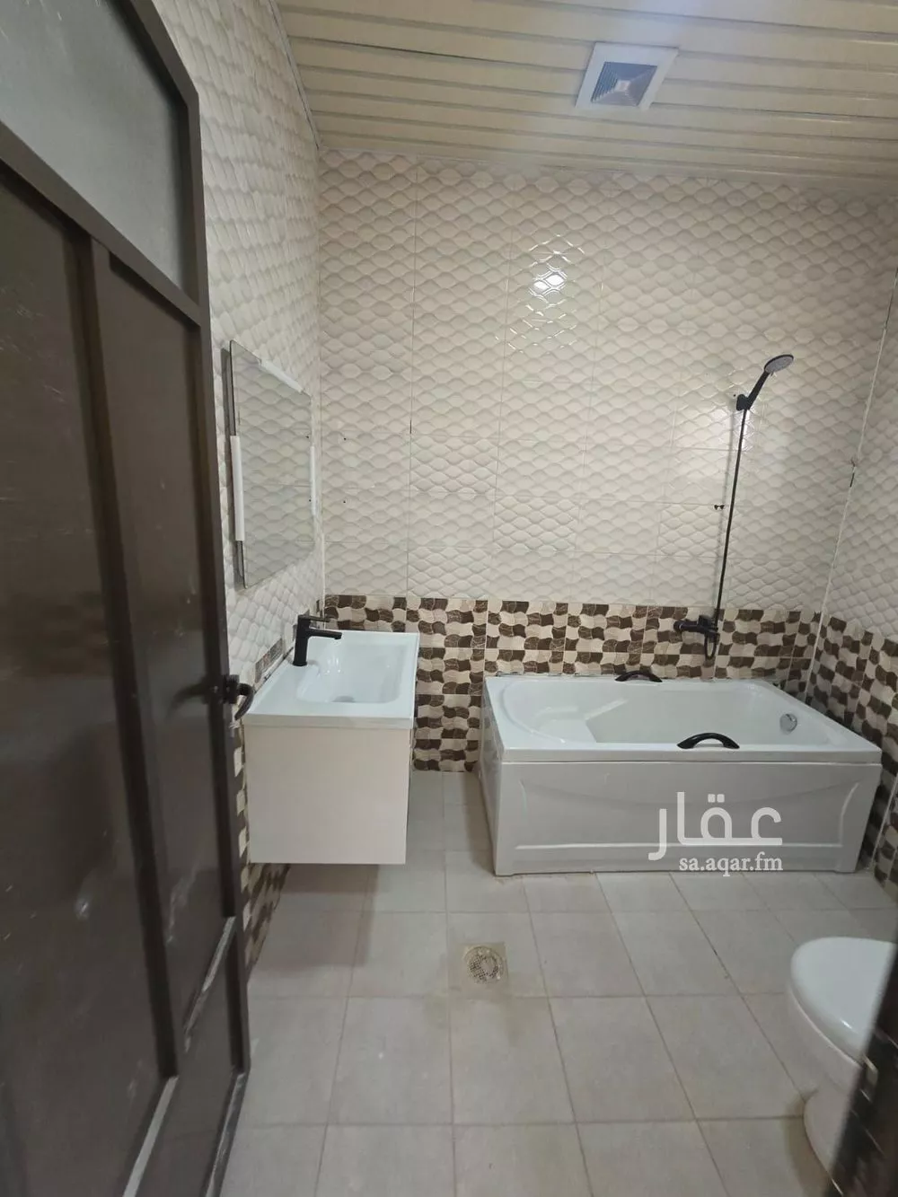 فيلا 9 غرف في ضاحية الملك فهد 22