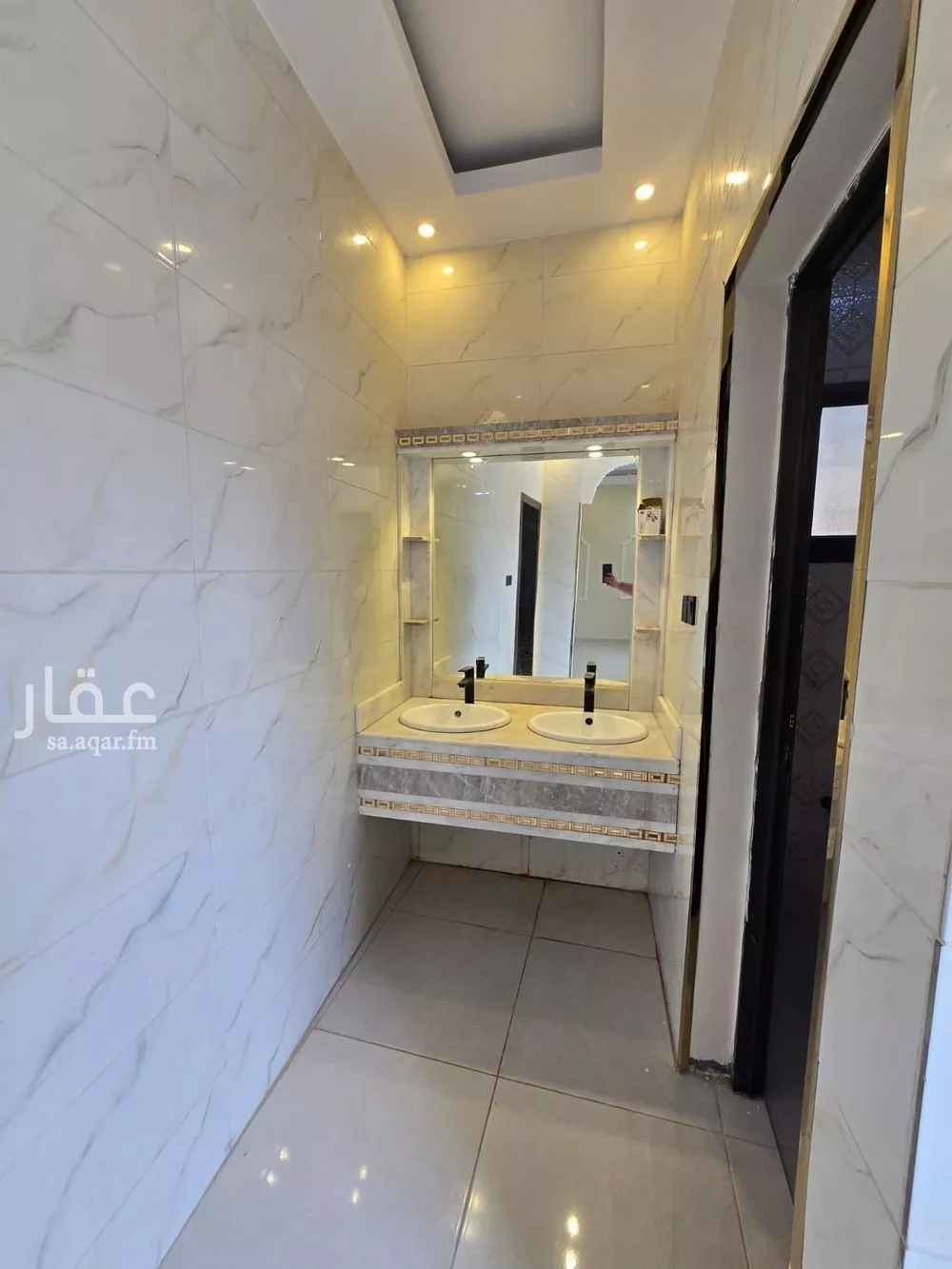 فيلا 9 غرف في ضاحية الملك فهد 26
