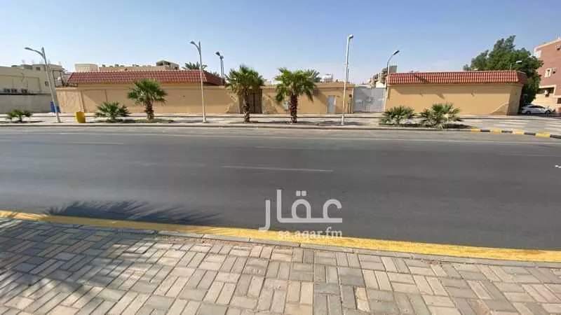 أرض 934 م² في العزيزية 2