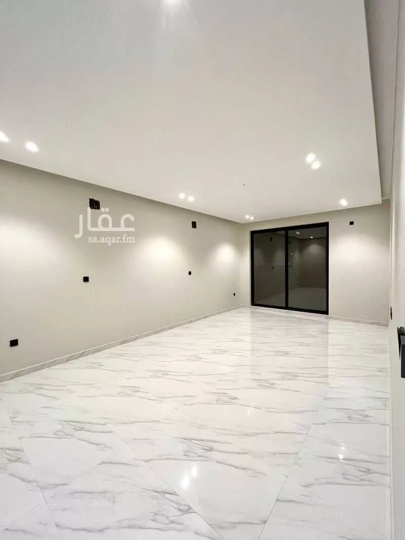 5 bedroom villa in Ash Shulah 5