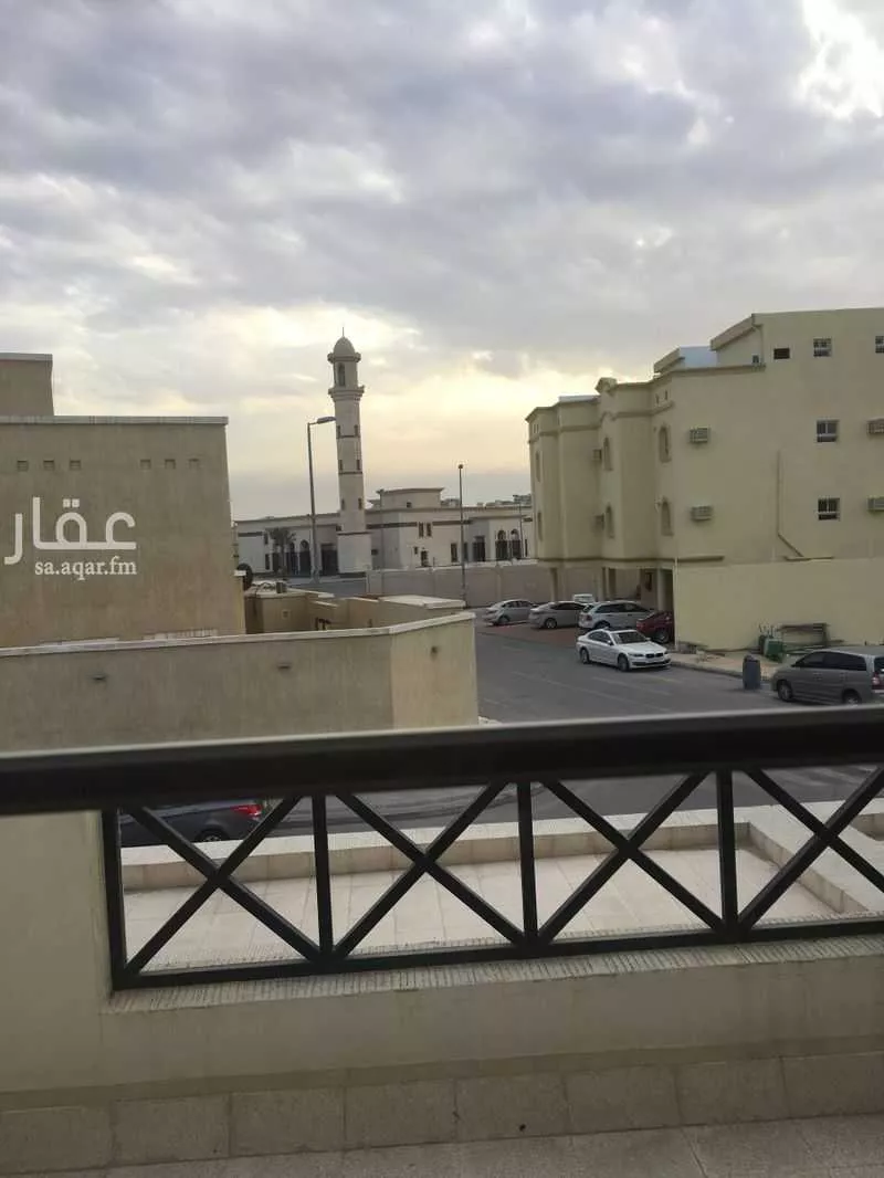 6 bedroom villa in Al Khalidiyah Ash Shamaliyah 3