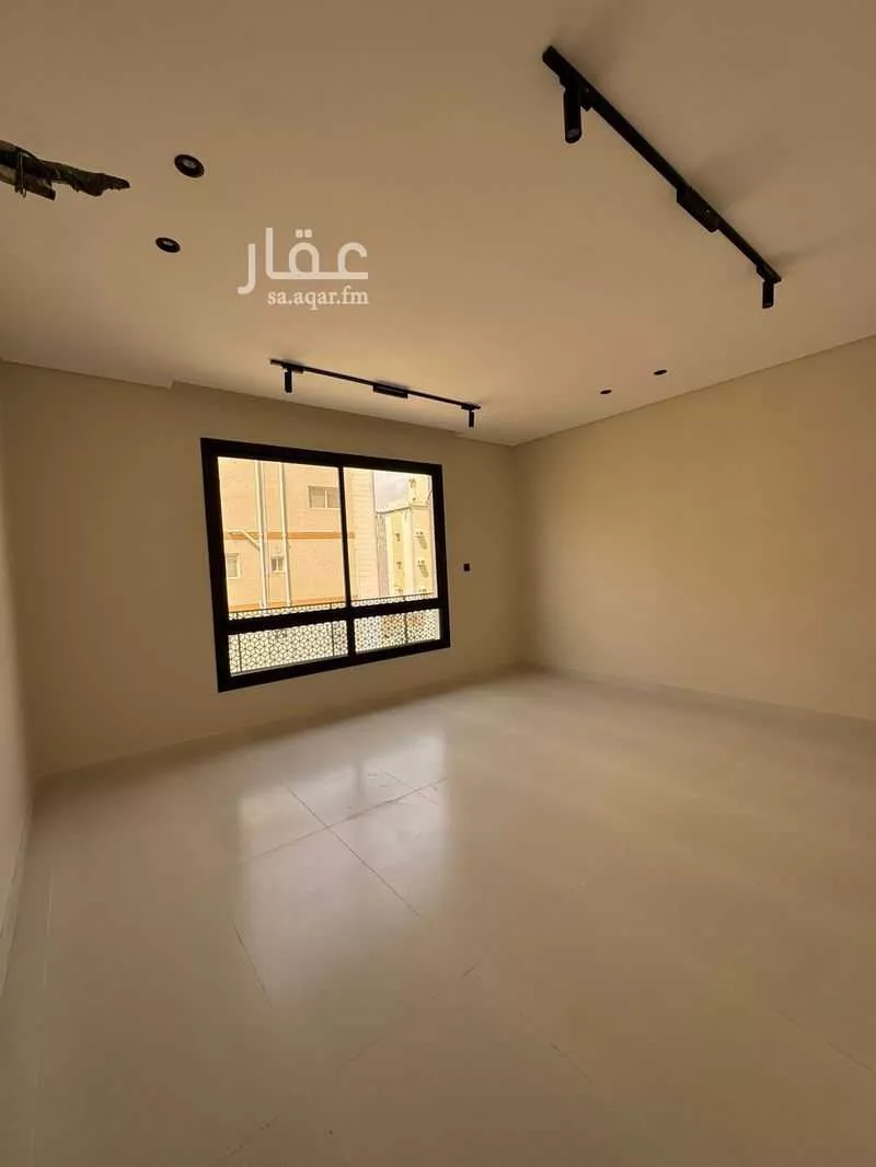 6 bedroom apartment in Al Shawqiyyah 5