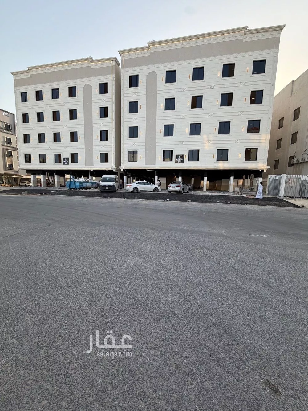 شقة 4 غرف في الحمرا 2