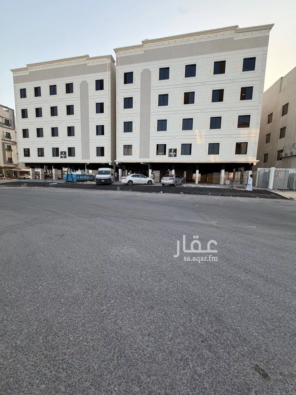 شقة 4 غرف في الحمرا 2