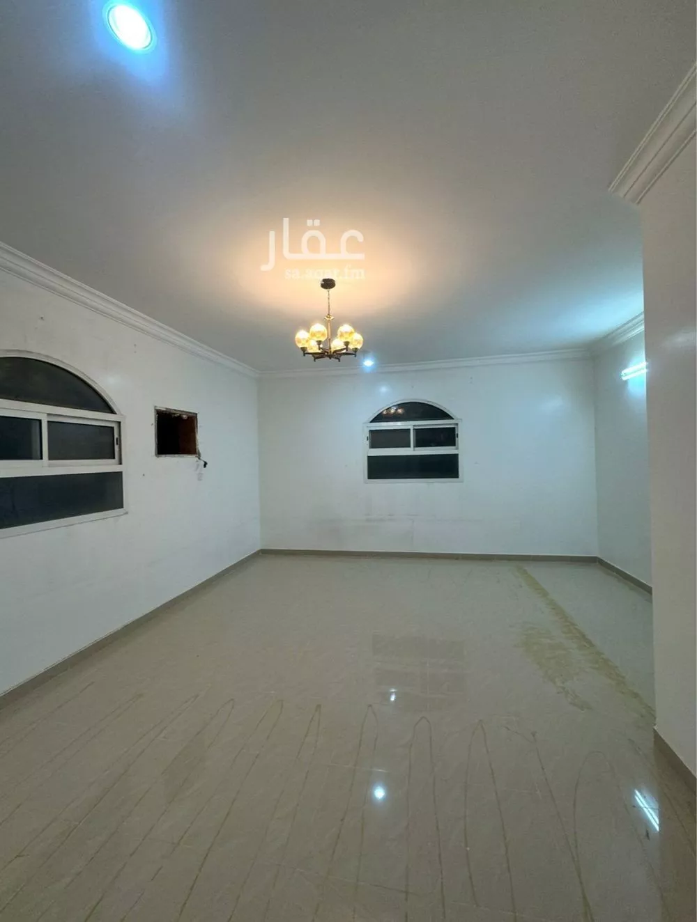 3 bedroom floor in Al Yarmouk 2