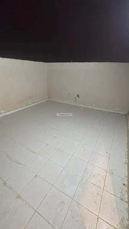 3 bedroom floor in Badr 9