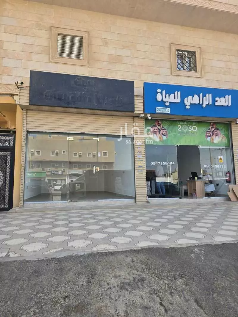 محل 400 م² في القرينة 6