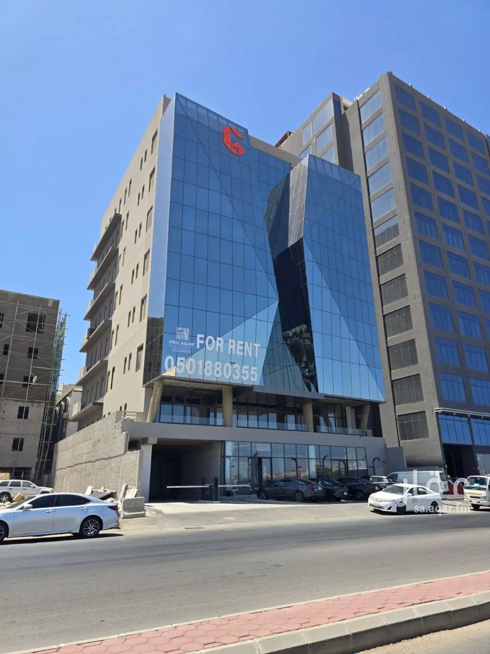875 sqm office in Al Nuzhah 11