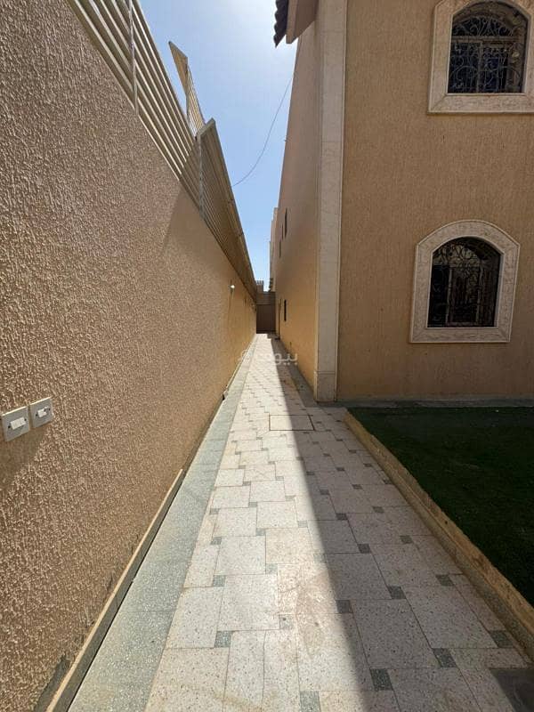 4 bedroom villa in Al Sahafah, Riyadh 4