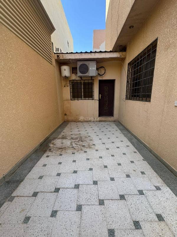 4 bedroom villa in Al Sahafah, Riyadh 16