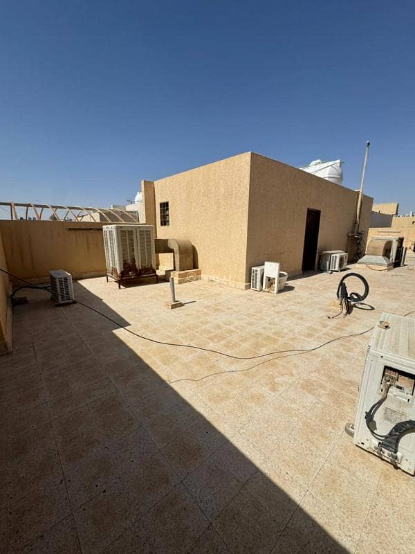 4 bedroom villa in Al Sahafah, Riyadh 35