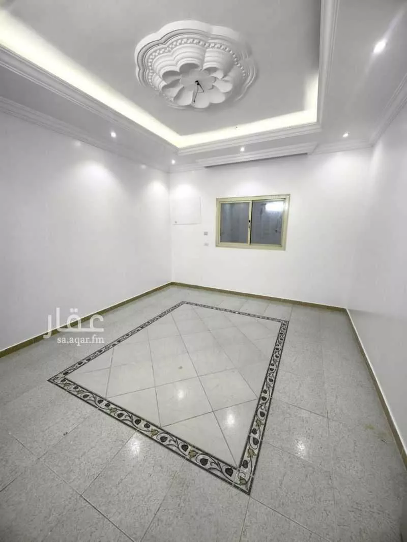 4 bedroom apartment in Al Marwa 6