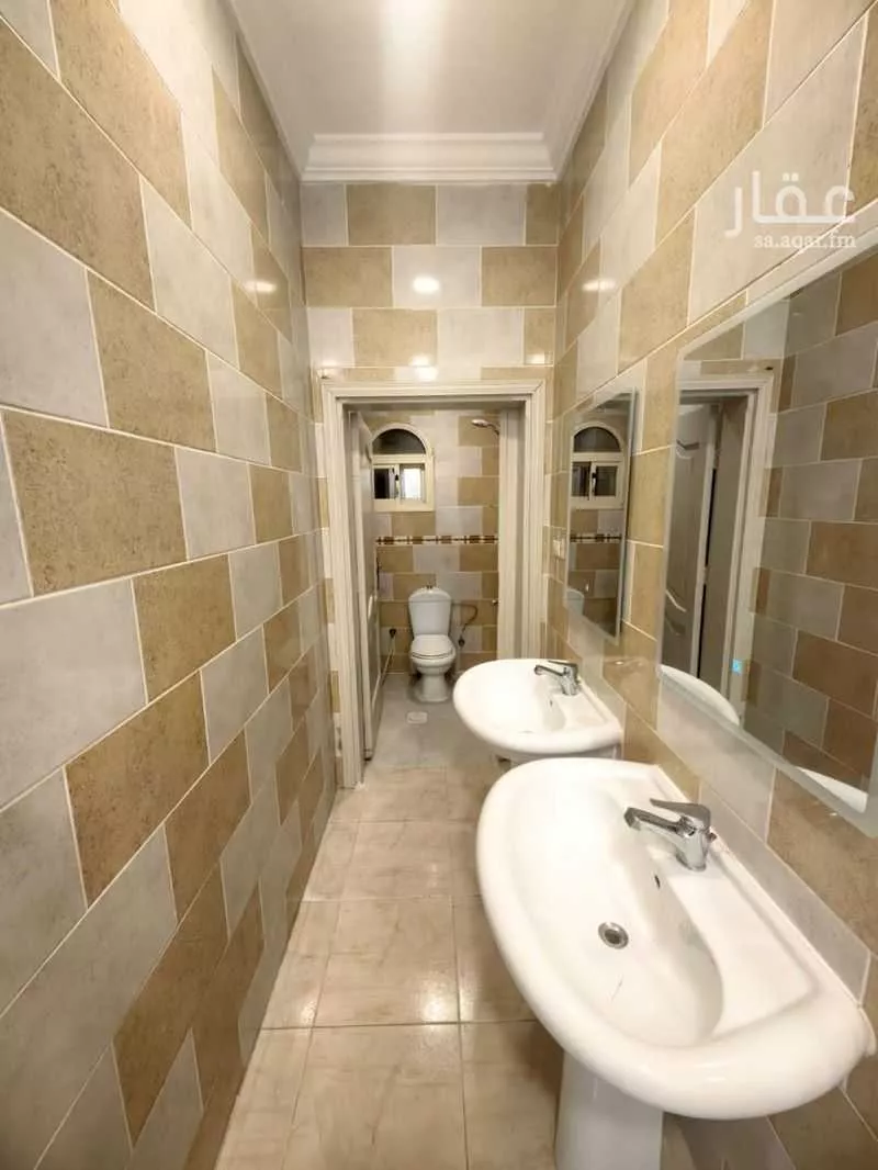 4 bedroom apartment in Al Marwa 10