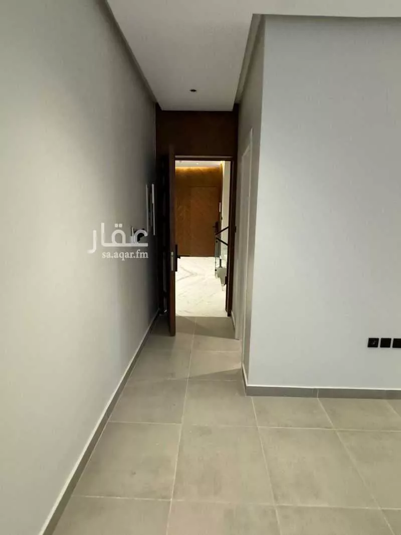 شقة 3 غرف في الملقا 12