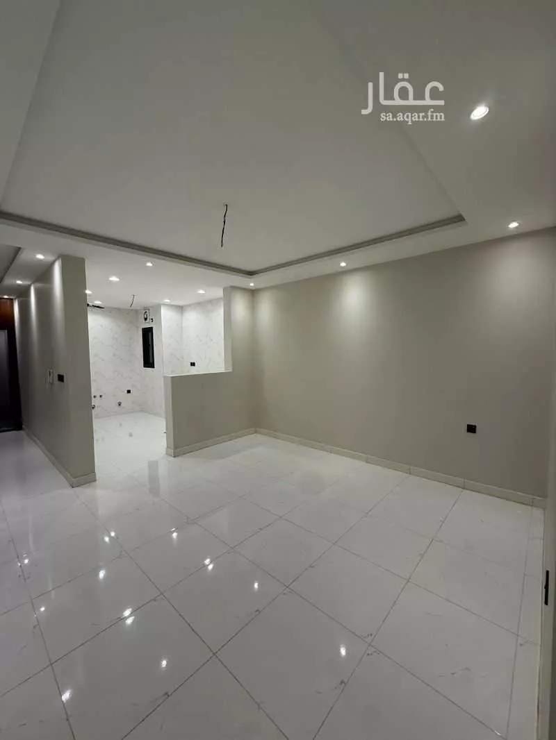 5 bedroom apartment in Al Manar 11