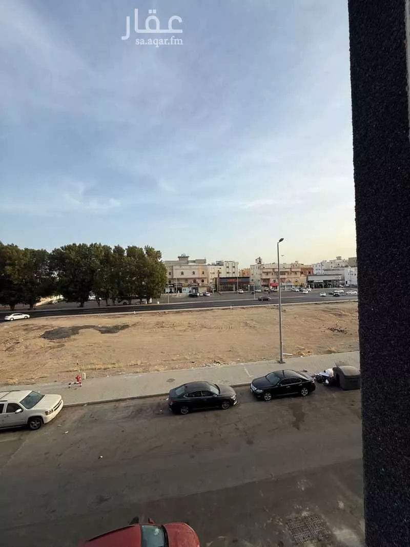 5 bedroom apartment in Al Manar 7