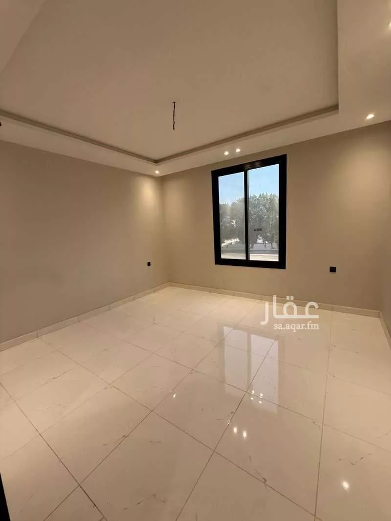 5 bedroom apartment in Al Manar 9