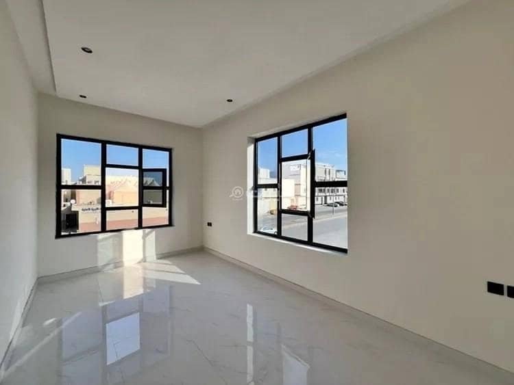 4 bedroom apartment in Al Awali, Riyadh 4