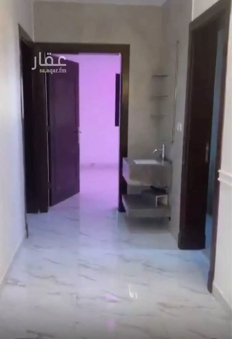 شقة 4 غرف في طيبة 11