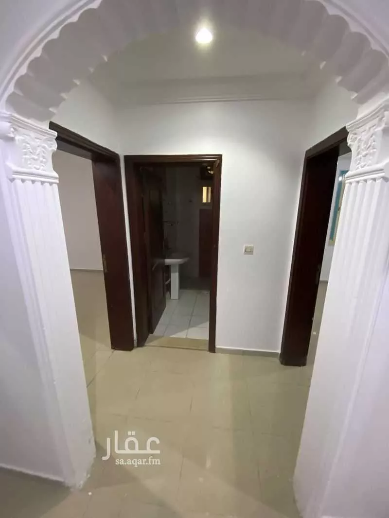 5 bedroom apartment in Madaen Al Fahd, Jeddah 9