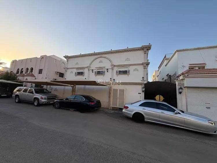 4 bedroom apartment in Al Shati, Jeddah 2
