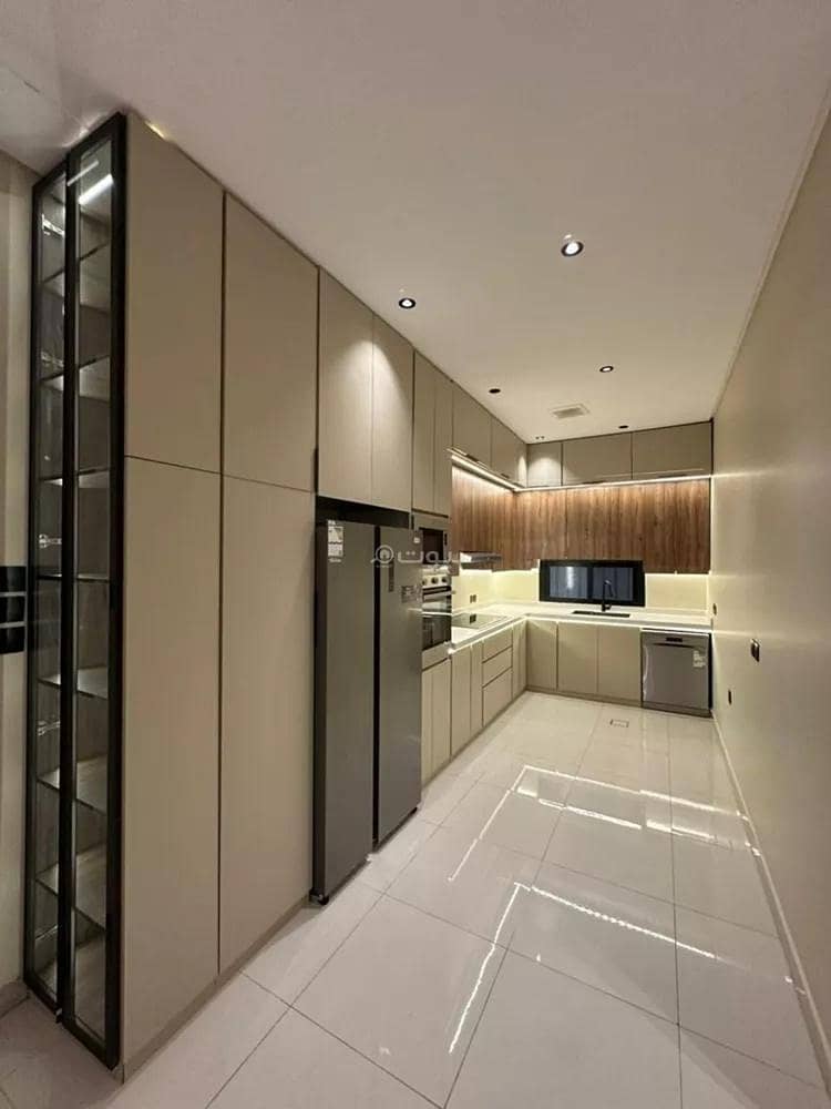 4 bedroom apartment in Al Nuzhah, Jeddah 8