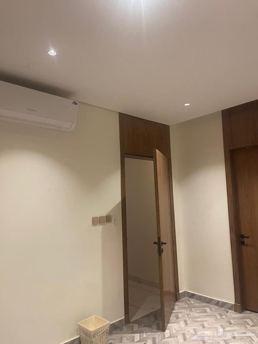 7 bedroom villa in Al Rimal 11