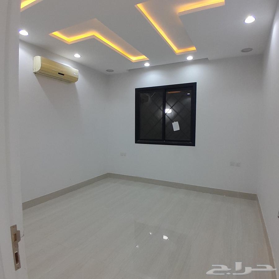 12 bedroom villa in Al Rimal 6