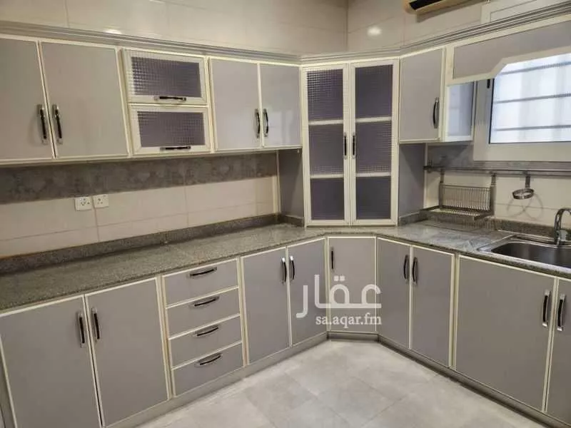 3 bedroom floor in Al Sahafah 4