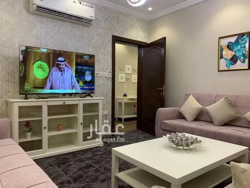 شقة 4 غرف في الورود 4