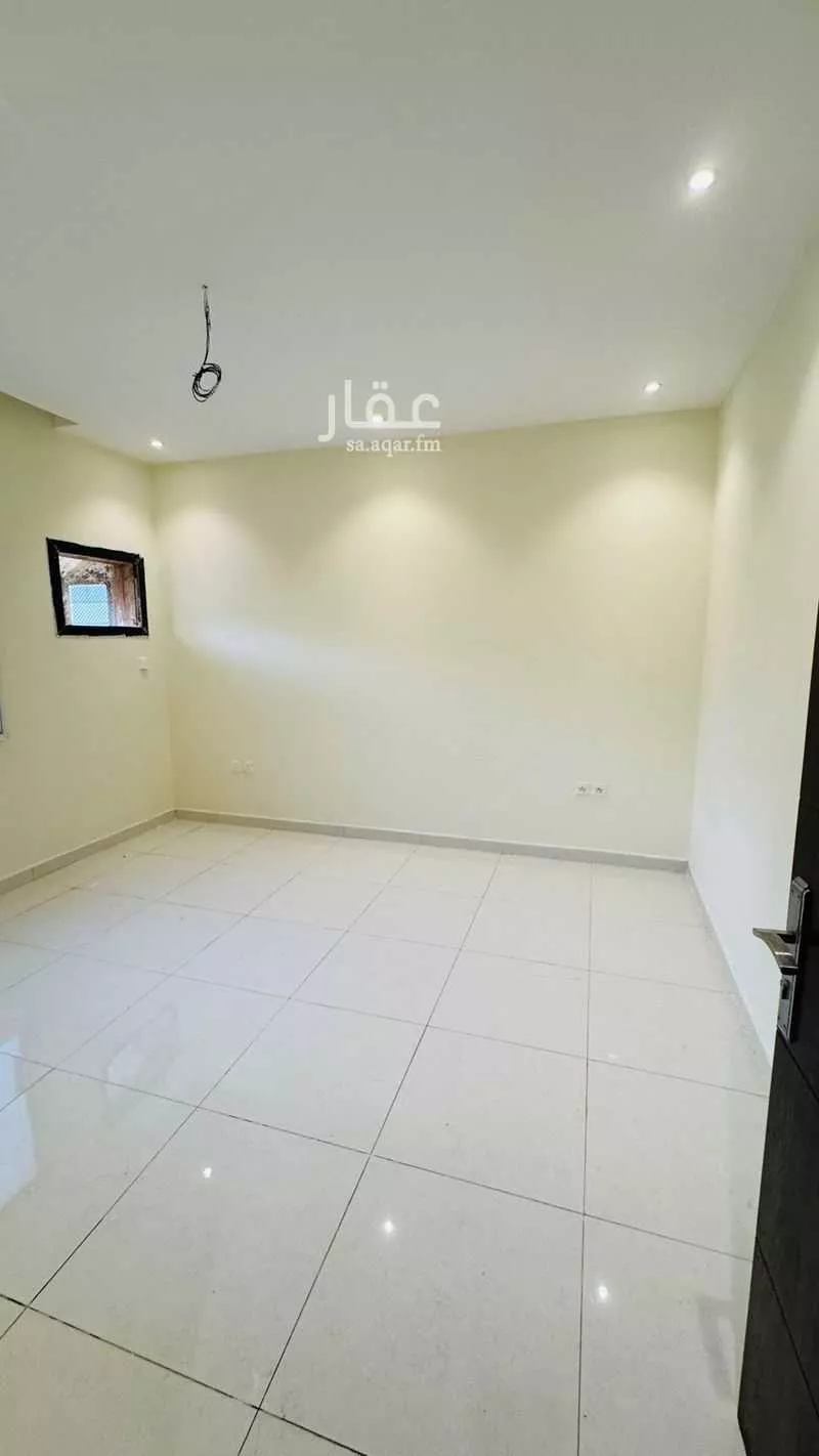 5 bedroom apartment in Ar Rayan 15
