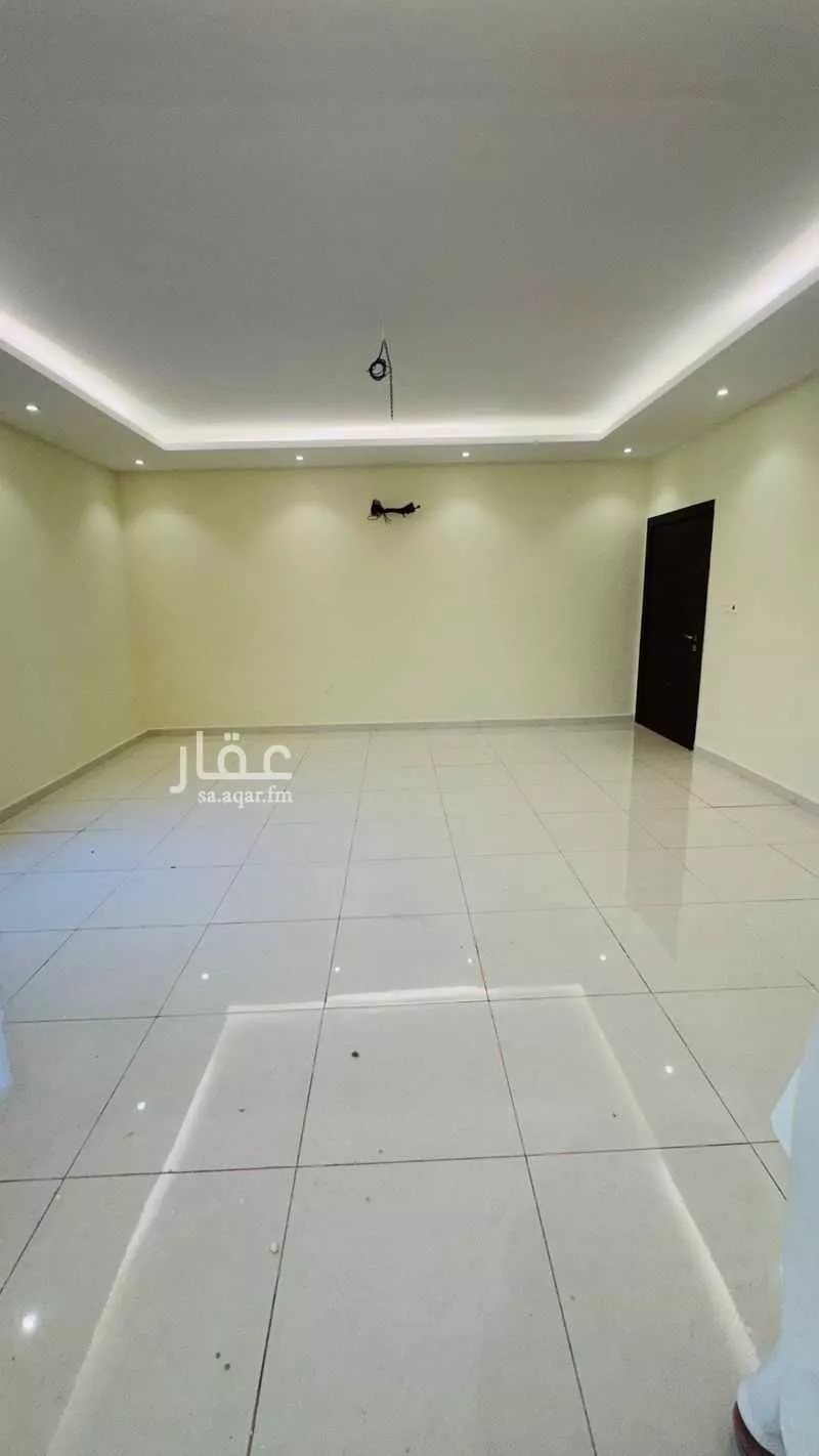 5 bedroom apartment in Ar Rayan 4