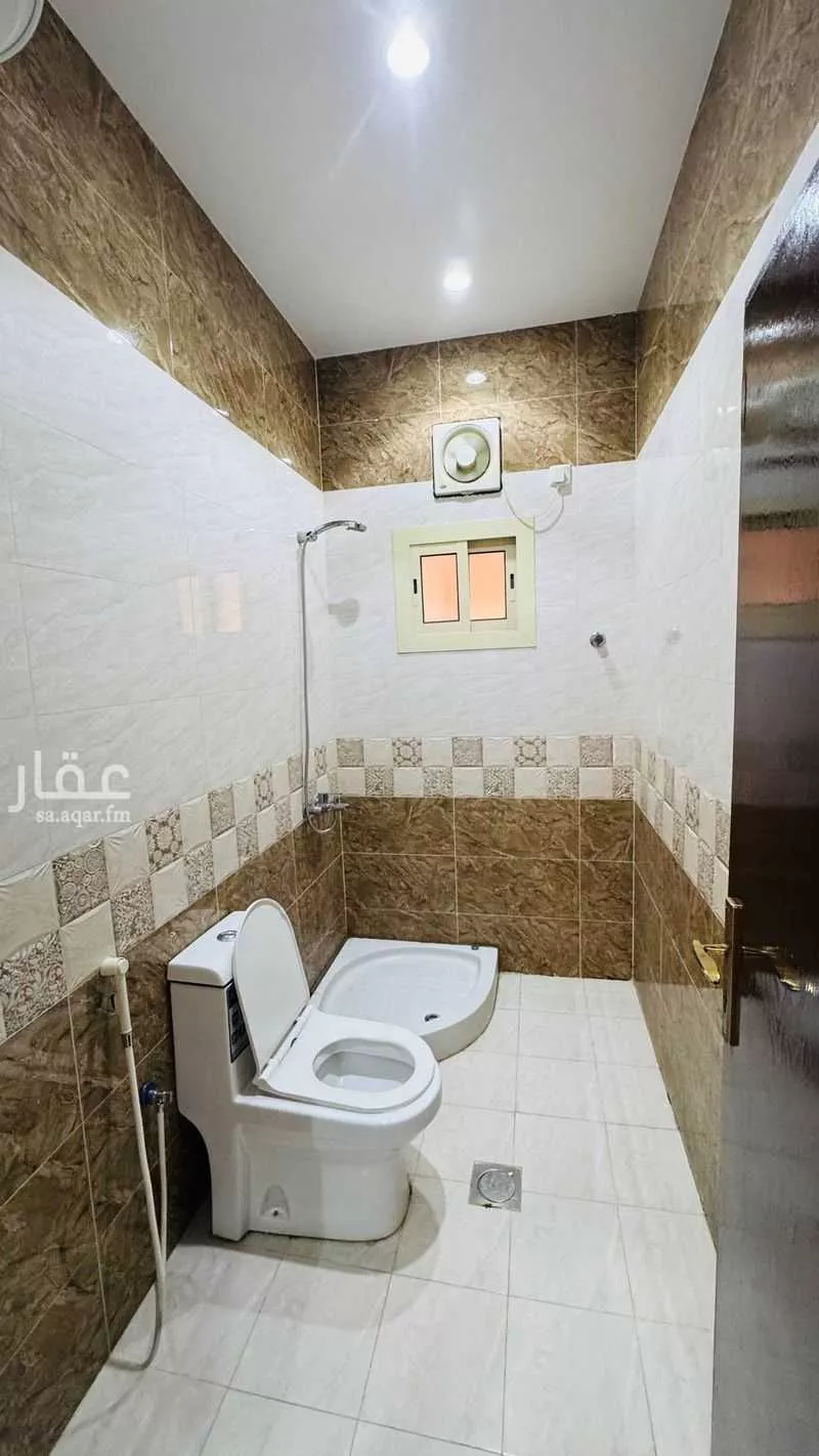2 bedroom apartment in Ar Rayan, Jeddah 11