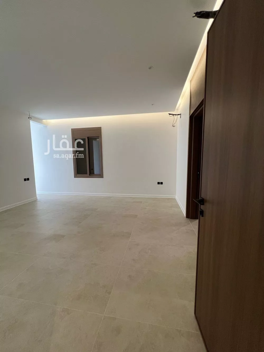 فيلا 5 غرف في النرجس 20