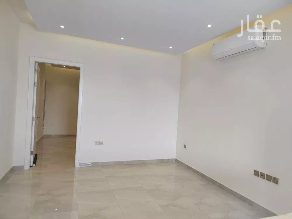 2 bedroom floor in Al Aridh 5